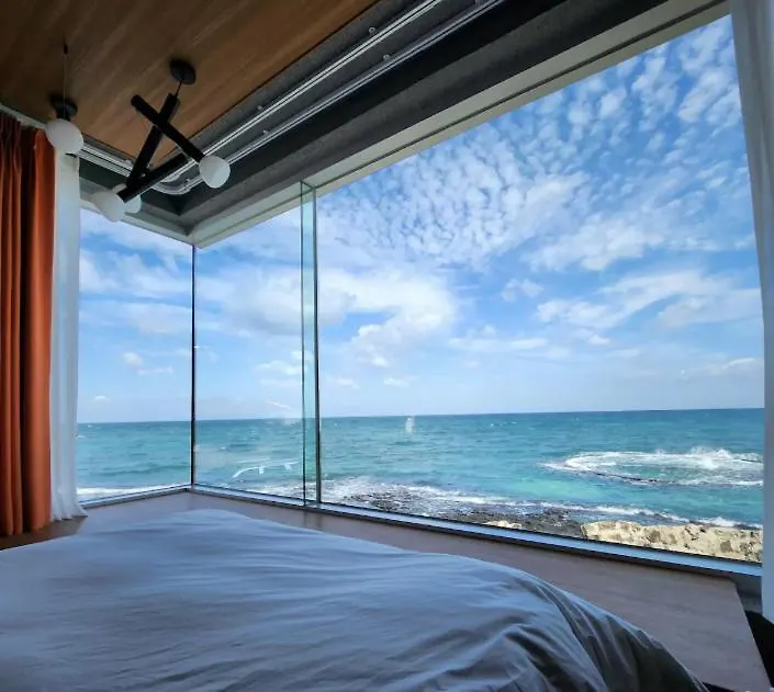 Hi Gimnyeonga Villa Jeju