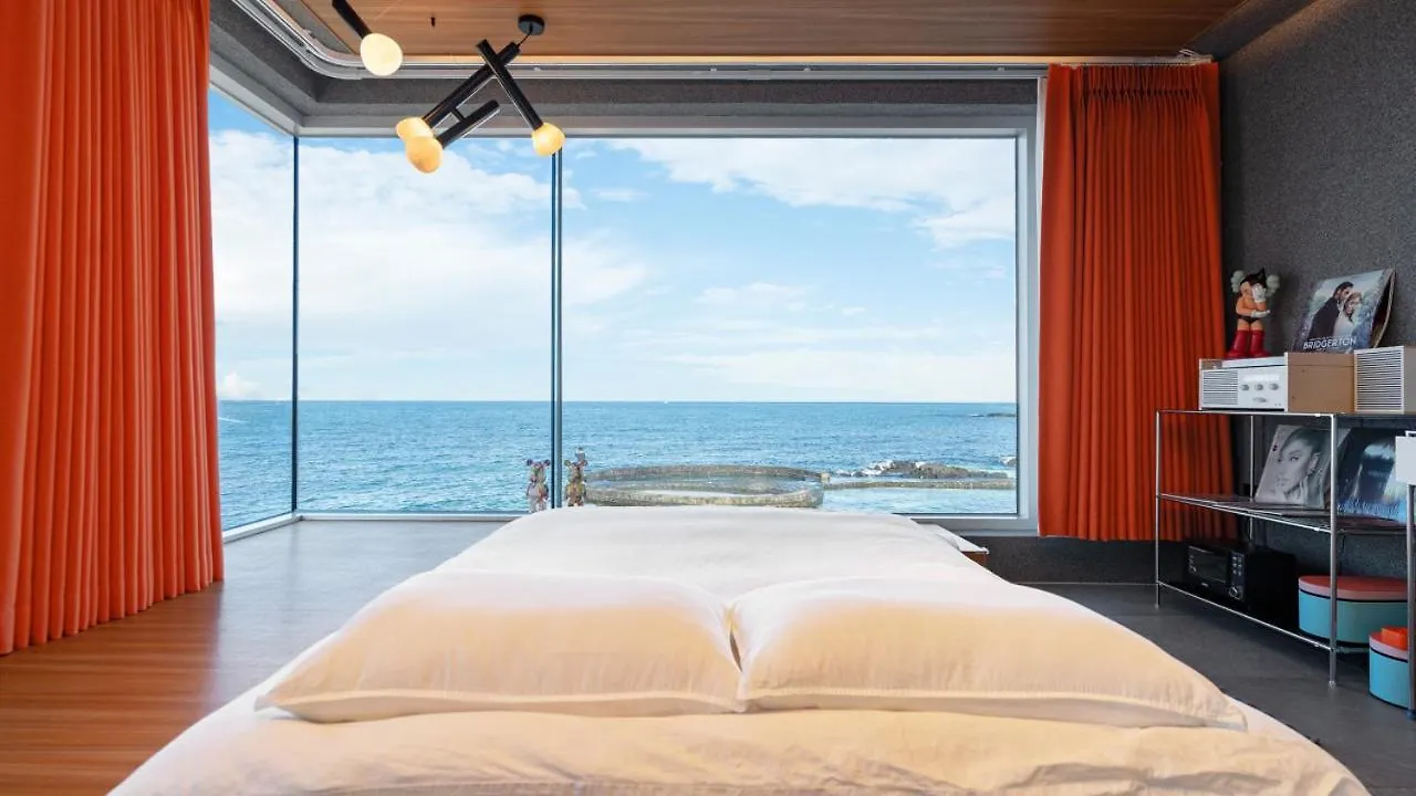Hi Gimnyeonga Villa Jeju